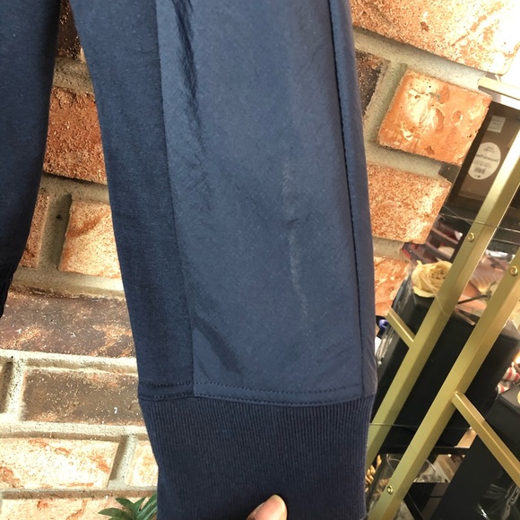 Banana Republic Preppy Jacket - Picture 3 of 6